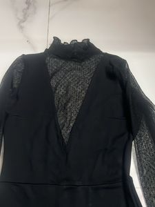 Chic Black Lace Sleeve Dress