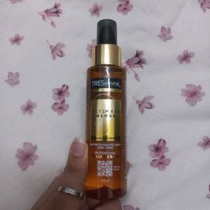 TRESemme Ultimate Gloss Professional Hair Serum