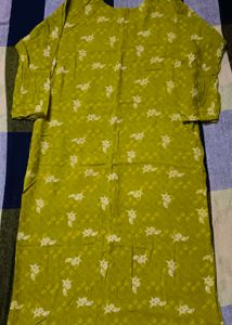 Chic Printed Kurta size M