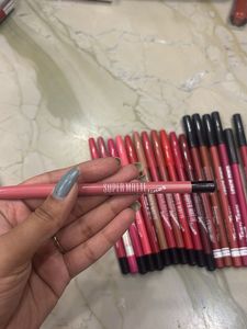 26 Assorted Lip Pencils &amp; Liners shades