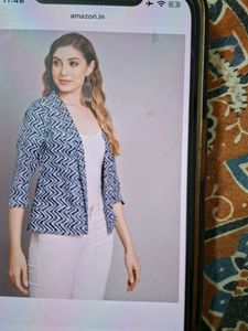 Blue &amp; White Geometric Print Kurta