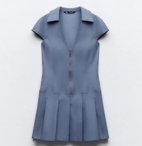 Zara V neck blue color zipper fly pleated