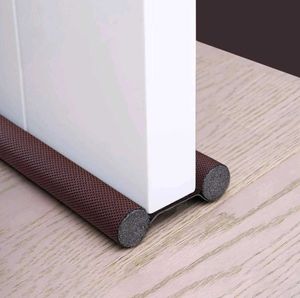 (1 Piece) Door bottom foam sealer.🚪