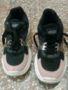 Women Red Tape Sport Shoes Condition New