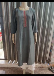 Elegant Grey Kurta with Embroidered Neckline