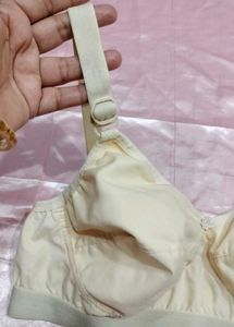 Comfortable cream Bra