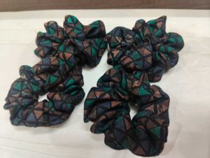 Set of 4 Patterned Scrunchies