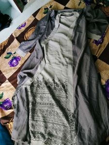 Elegant Grey Abaya with Intricate Print