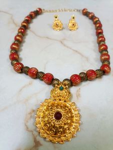 Beautiful Big Pearl Pendant Set