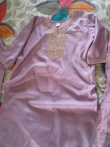 Beautifully Embroidered kurta set