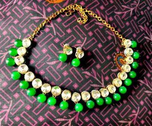 Elegant Green Pearl &amp; Crystal Necklace Set