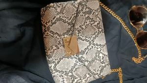 mng Snakeskin Print Chain Bag
