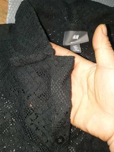 brand new 🆕 unteuch fresh H&M Black 🖤