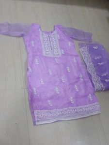 beautiful kurta n dupatta set.