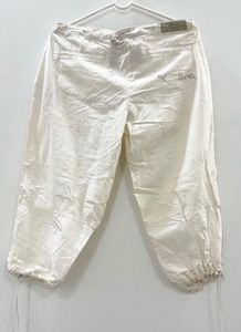 PUMA White Shorts/ Capri Pants