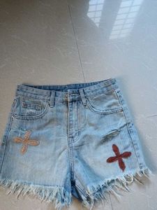 🇹🇭 Devil Chow short