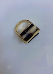 New Minimal Black Gold Statement Ring ✨