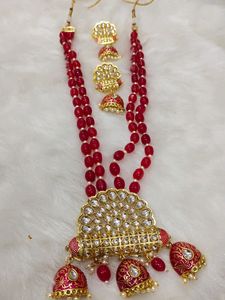 Necklace Set
