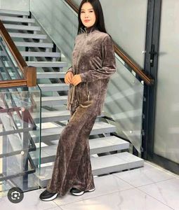 Velvet stylish trac suit 👍👍
