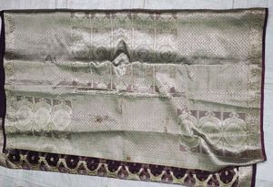 Silk Saree with Silver Zari Border &amp; Rich Pallu