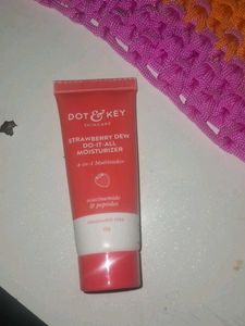 Dot & Key Strawberry Dew Moisturizer