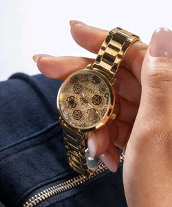 Guess Ladies Watch Orginal Model First Copy