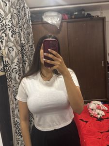 white chic crop top