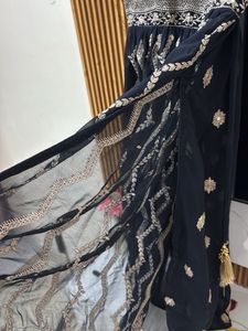 Elegant navy blue &amp; Gold Embellished Kurta