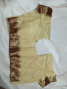 Elegant Cream Saree with blouse