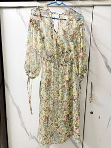 Lightweight Floral Midi Dress