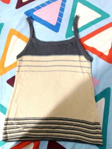 Striped Knit Topin