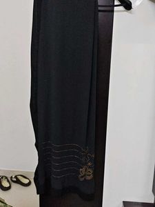 Elegant black dupatta with Gold Embellishments