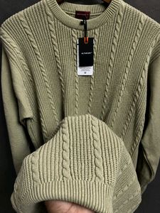 Altheory Premium Cable Knit  Sweater