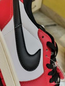 Aj1 Low Chicago