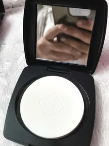 Elle 18 Lasting Glow Compact 01 || Pearl|| 9 gGet