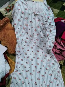 White Floral Print Kurti