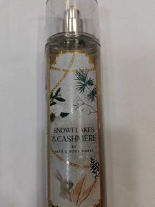 Bath & Body Works Snowflakes & Cashmere