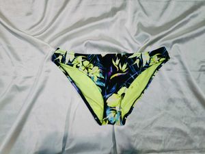 🇳🇿💫🎀Tropical Print Bikini Bottom