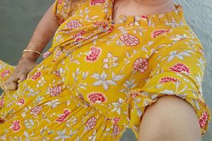 PRICE DROP Unique color pleated ruffle dress