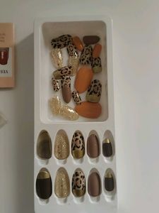Leopard Print Press-On Nails