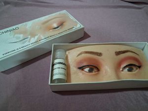 Eyebrow Makeup Practice Head
