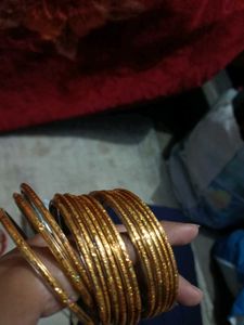 Elegant Gold Tone Bangle Set