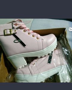 Women Boots