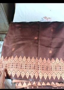 Beautiful Brown Saree with blouse pc