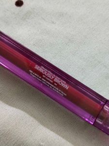 Combo of Makeup remover, lipstick &amp; clip(Freebie)