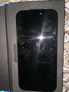 iphone 15 pro incell display