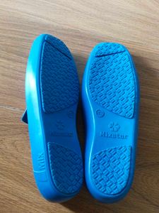 Bright Blue rubber Slip-on Shoes (43)