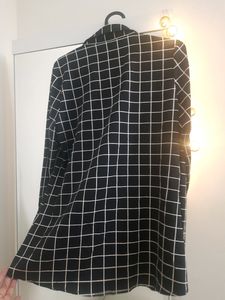 Casual Black &amp; White Checked Shirt