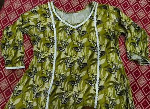 Green Floral Print Kurti set with Lace Trim