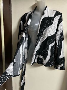 Monochrome Abstract Print Wrap Top